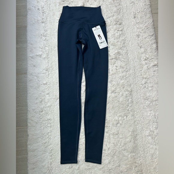 NWT alo yoga airlift leggings - Picture 3 of 6